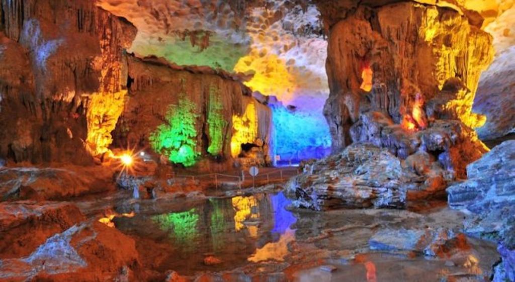 מלון Nan Giang Golden Star Cruise מראה חיצוני תמונה
