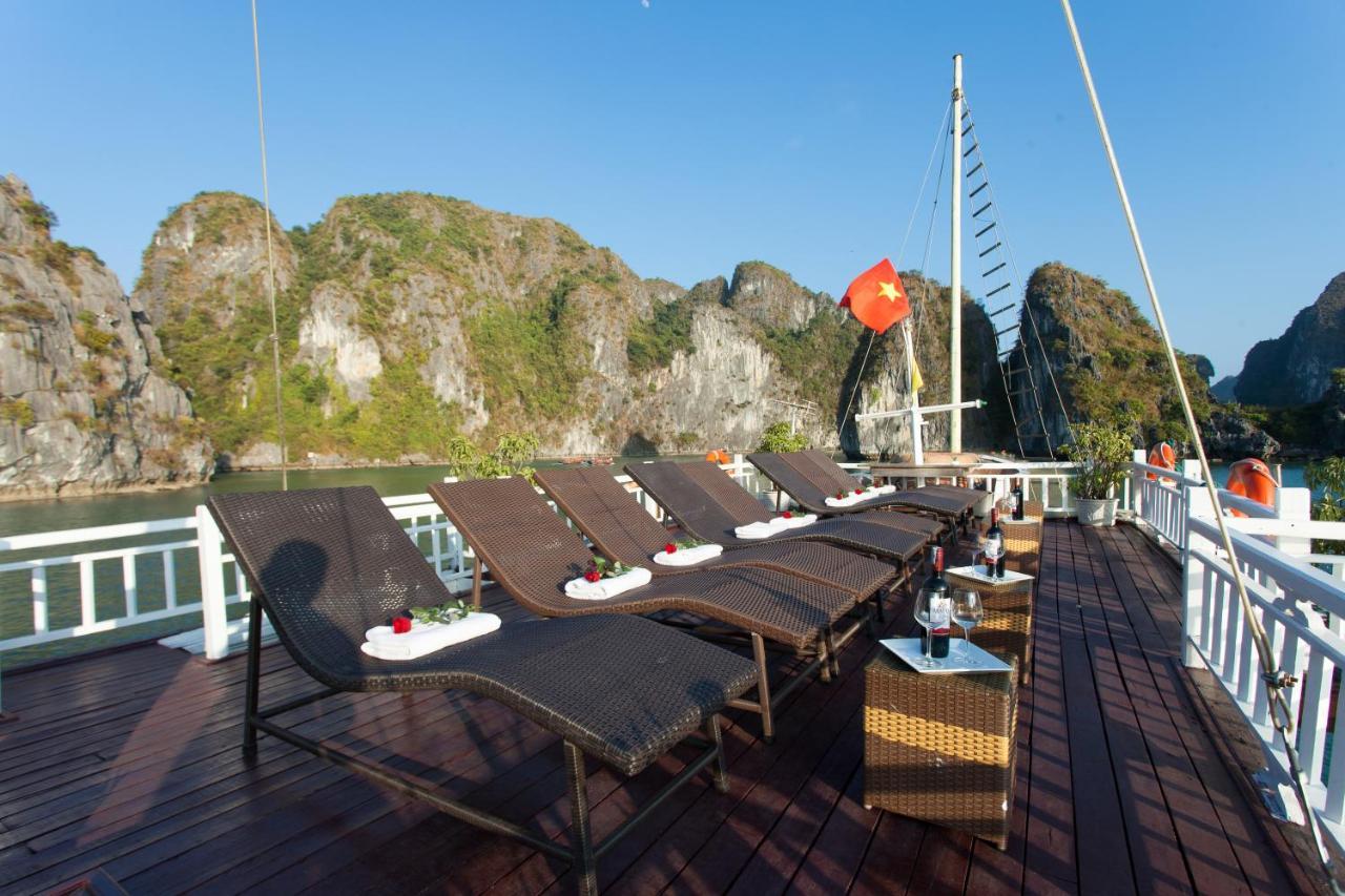מלון Nan Giang Golden Star Cruise מראה חיצוני תמונה